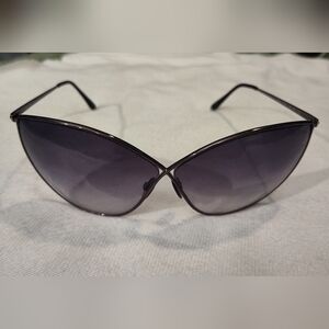 Tom Ford "Evelyn" Sunglasses (NO Case)